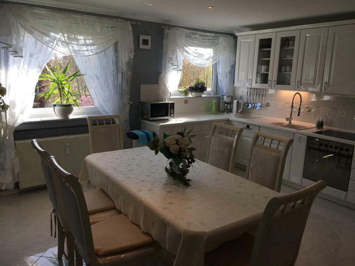 5 Sterne Ferienwohnung Cattaleya เอมเดน ภายนอก รูปภาพ