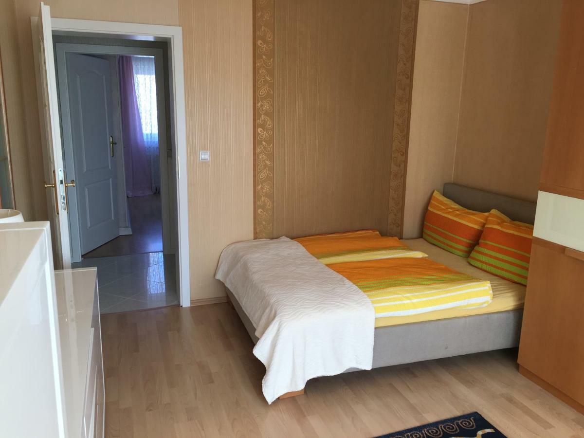 5 Sterne Ferienwohnung Cattaleya เอมเดน ภายนอก รูปภาพ