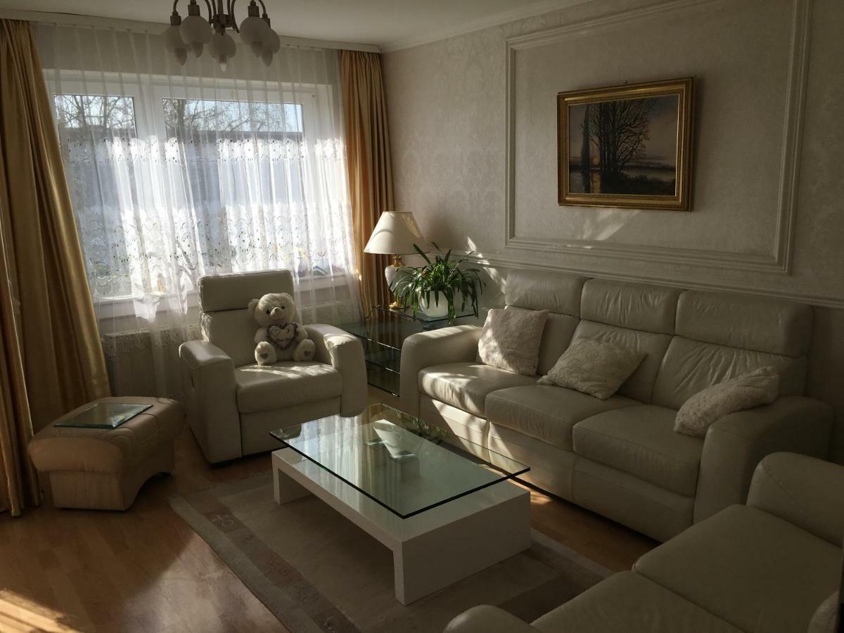 5 Sterne Ferienwohnung Cattaleya เอมเดน ภายนอก รูปภาพ