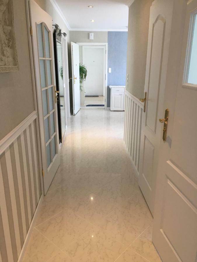 5 Sterne Ferienwohnung Cattaleya เอมเดน ภายนอก รูปภาพ