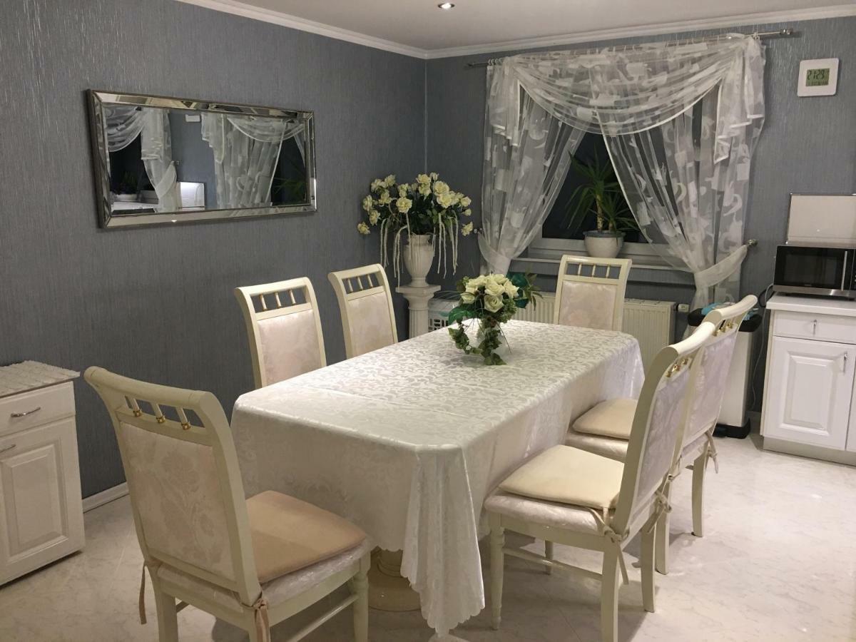 5 Sterne Ferienwohnung Cattaleya เอมเดน ภายนอก รูปภาพ